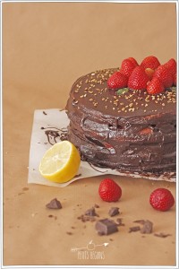 Gros gâteau d'anniversaire facile - Recette - Petits Béguins