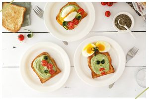 Tartines de Courgettes et Tomates - Recette Faciles - Maïa Chä